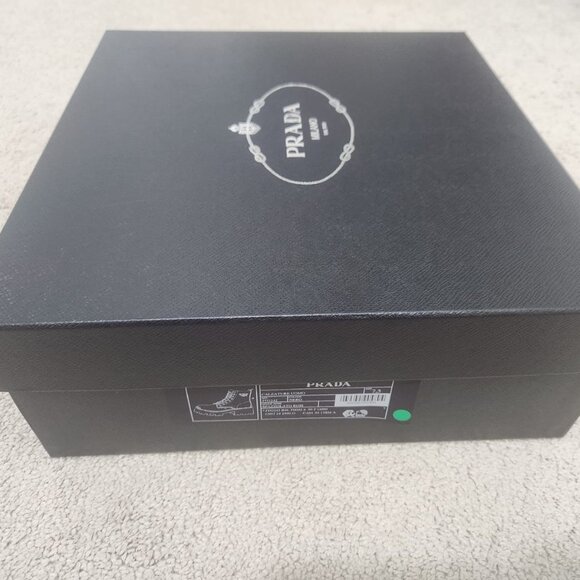 Prada Brushed leather combat boots Men Size 8.5 US - Picture 8 of 10